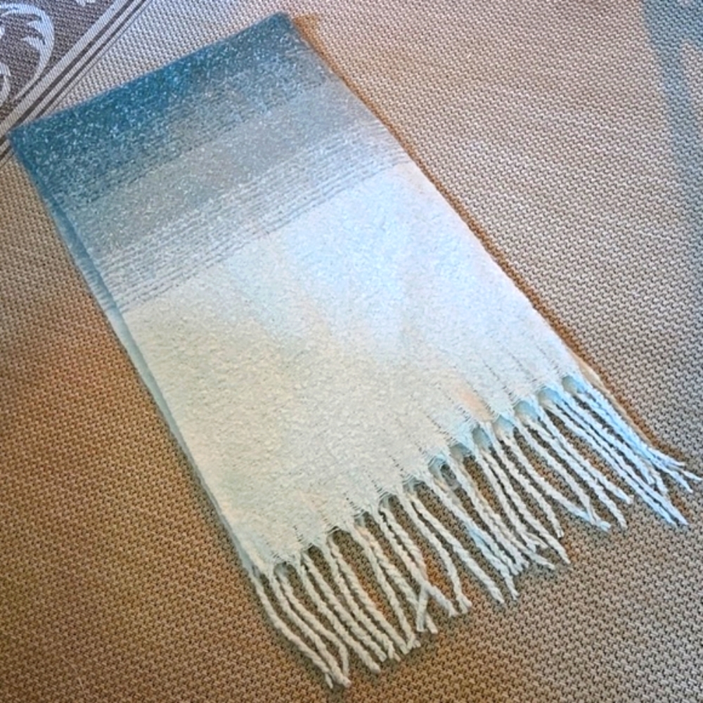 Mer Sea Nubby Ombre Shawl 21.5" X 78" Ocean Vibes